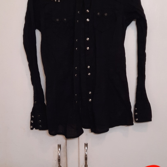 Clothes - Picture 15 of 16